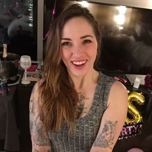 Meet your Posher, Lea rae